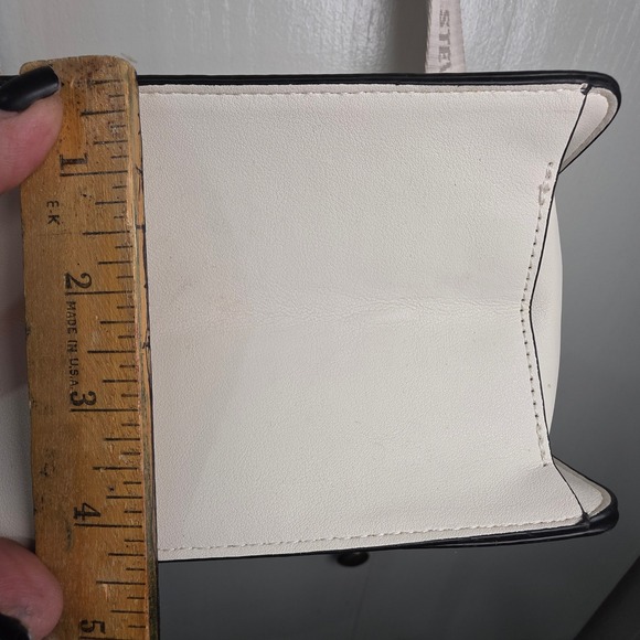 Steve Madden White Embossed Logo Crossbody Bag Adjustable Strap city Scandi Chic - Picture 10 of 14